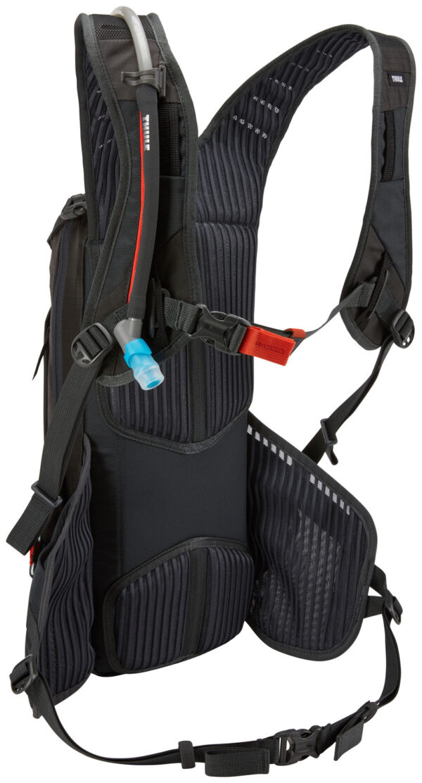 Táska THULE RAIL 8L háti + HydraPack fekete - Image 2